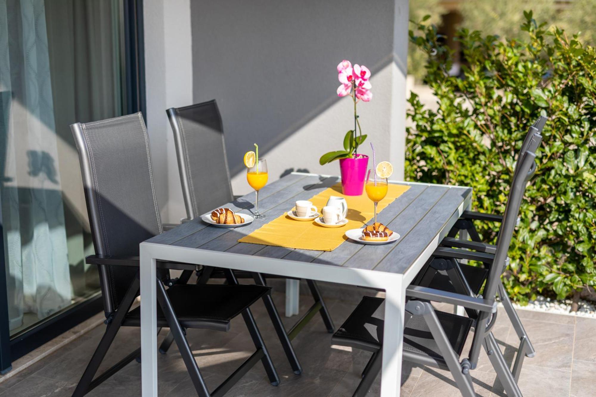 Apartment Elegance Krk Town Exterior photo